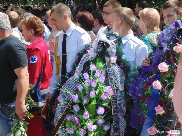 Громадська панахида за воїнами 51-ої бригади в Луцьку. ФОТО