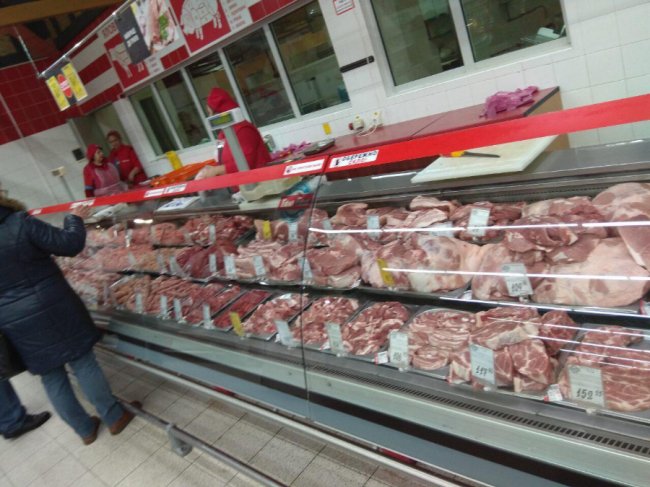 Луцький гіпермаркет «Там Там» запрошує на передноворічні «закупи»*