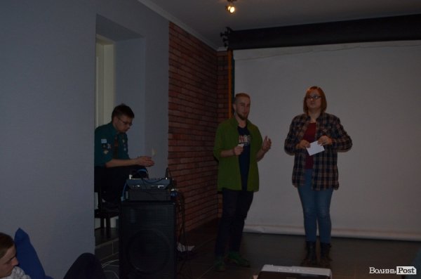 «Двоє на одного»: поетичні читання в Луцьку. ФОТО