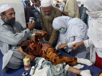 Стало відомо про перші жертви землетрусу в Афганістані. ФОТО
