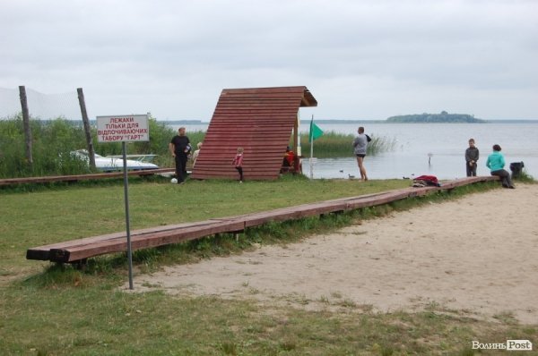 Як відпочивають в університетському таборі на Світязі. ФОТО