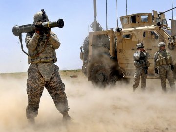 Росіяни від імені Порошенка набирали військових у «приватну армію», – ЗМІ