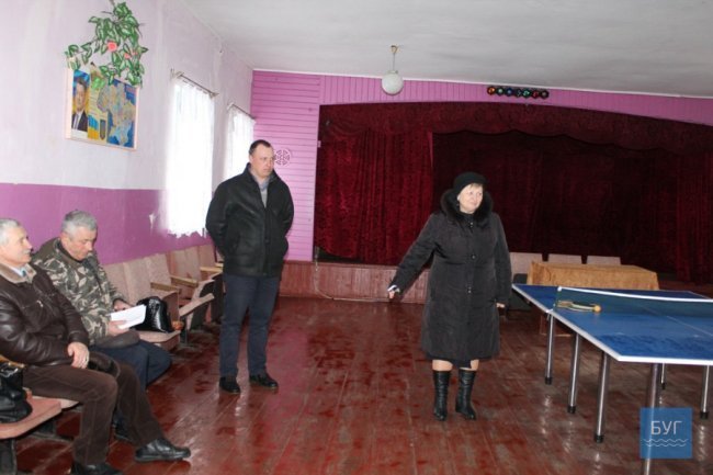 Люди перемогли: вантажівки не руйнуватимуть дорогу у волинському селі