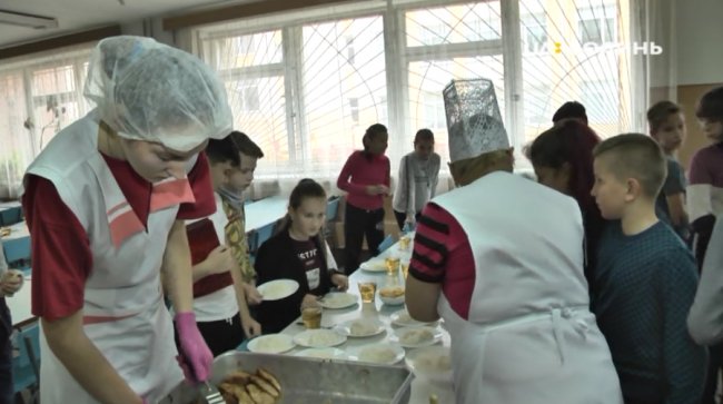 У школах та дитсадочках Волині навчалися безпечному харчуванню. ВІДЕО