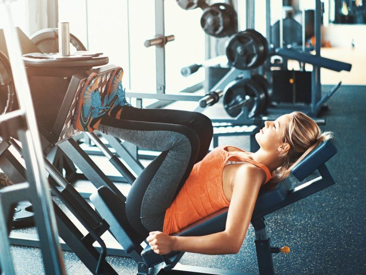 Як вибрати силове обладнання для дому: поради для ефективних тренувань