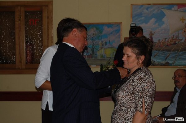 У Луцьку нагородили 36 матерів-героїнь. ФОТО