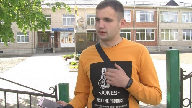 В селі на Волині, де виріс учасник Kalush Orchestra, радіють перемозі та роблять ремікси