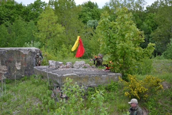 Не наша війна, - страйкбол під Луцьком. ФОТО