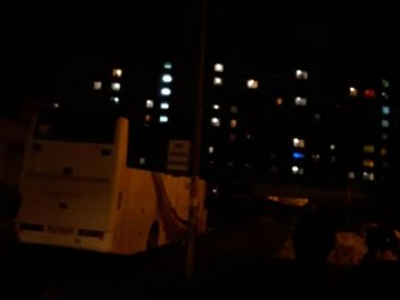 «У місті настали часи раннього середньовіччя», - лучани нарікають на темряву. ФОТО