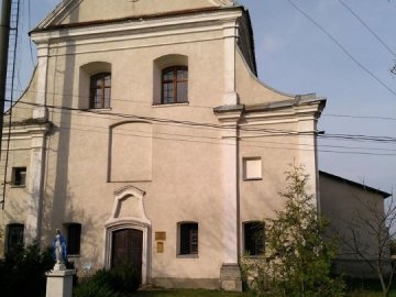 Келії монастиря піарів на Волині, де незаконно вели «солодкий» бізнес, повернули державі 