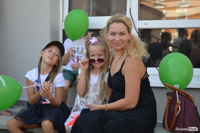 Без «домашки», канцелярії і форми: у Луцьку відкрили інноваційну школу ThinkGlobal*