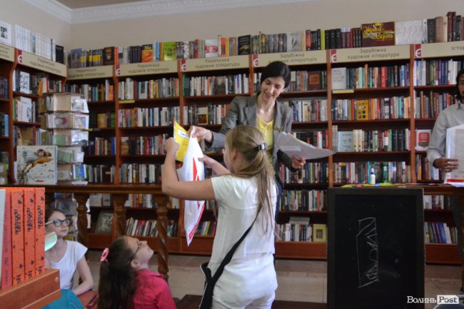 Квест у Луцьку: як діти «розносили» книгарню