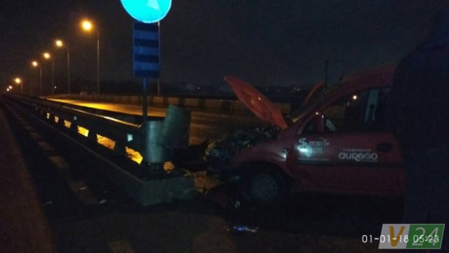 П'яна аварія у Луцьку: автівка врізалась у відбійник