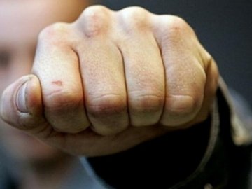 Судитимуть волинянина, який побив і відібрав у жертви майже 30 тисяч 