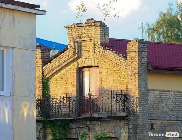 Місто, яке я люблю. Луцькі балкони