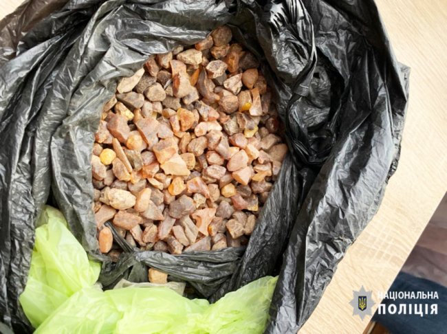 У Нововолинську поліцейські проводять масштабні обшуки. ФОТО