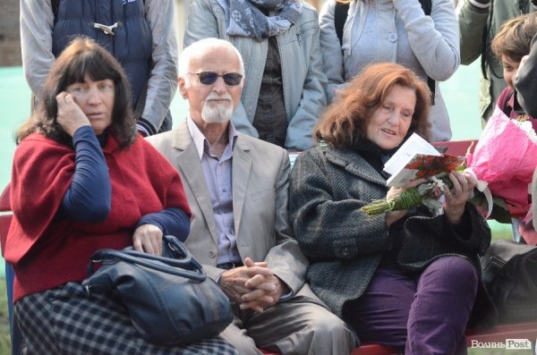 У Луцьку відкрили пам’ятник легендарному Кузьмі. ФОТО. ВІДЕО