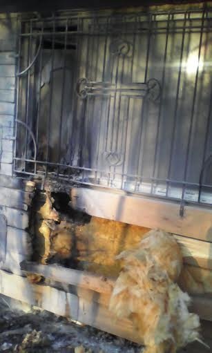 У Києві в Бабиному яру невідомі облили бензином і підпалили храм