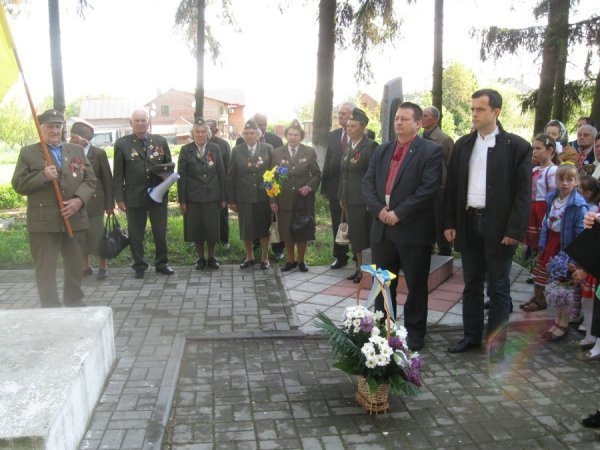 У Піддубцях поблизу Луцька 9 травня освятили пам’ятник воїнам УПА