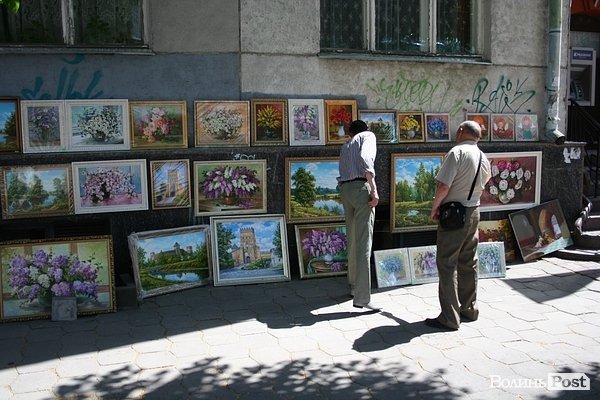 У Луцьку продовжується «Мистецька вулиця». ФОТО