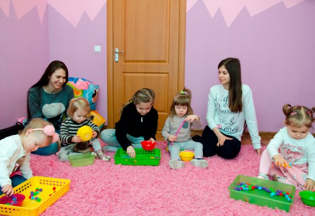 Клуб свідомого батьківства «Бджілка Майя» – там, де живе любов! ФОТО*