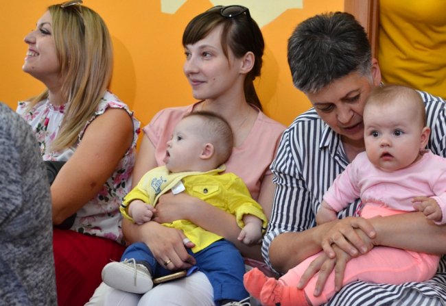 Клуб свідомого батьківства «Бджілка Майя» – там, де живе любов! ФОТО*