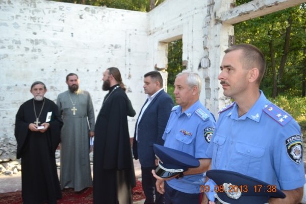 На Волині заклали першу цеглину «міліцейського» храму. ФОТО