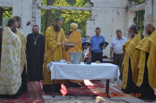 На Волині заклали першу цеглину «міліцейського» храму. ФОТО