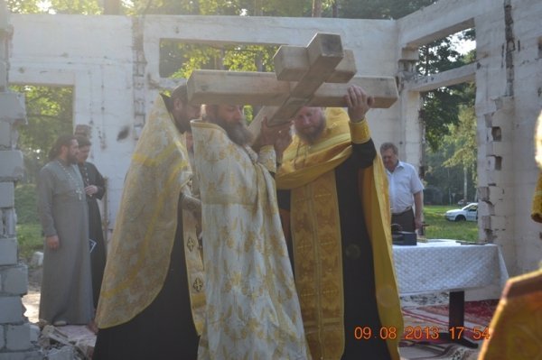 На Волині заклали першу цеглину «міліцейського» храму. ФОТО