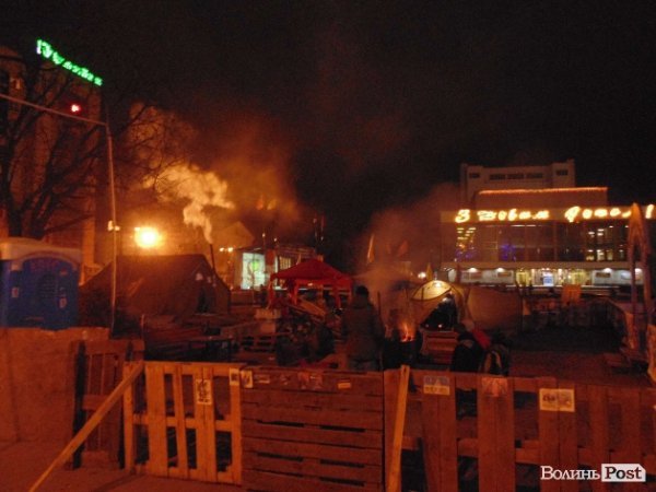 Євромайдан у Луцьку після прийняття скандальних законів. ФОТО