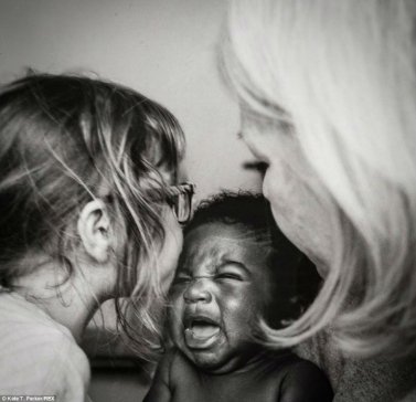 Життя від народження до всиновлення. ФОТО