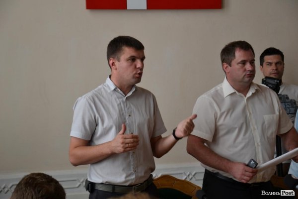 Матері військових домоглися скликання сесії. ФОТО. ДОКУМЕНТ