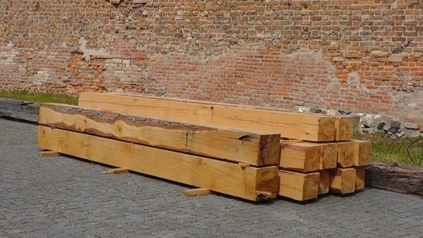 Луцький замок не ремонтують: чекають грошей. ФОТО. ВІДЕО