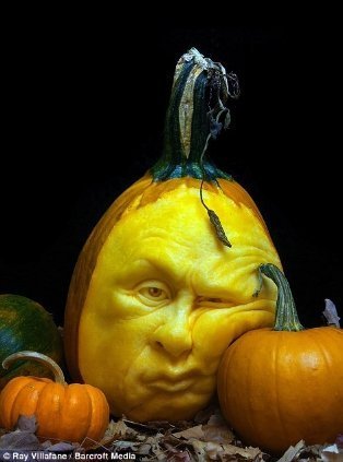Супер-реалістичні обличчя з гарбуза. ФОТО