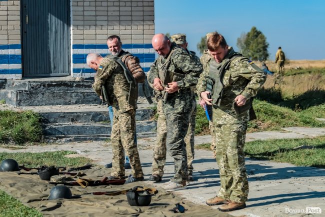 Зі стрільбами та кулішем: як на Волині відзначали День бійця тероборони. ФОТО