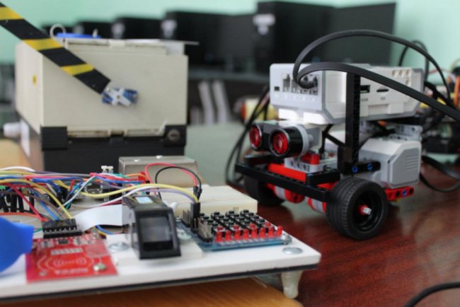 У Луцькому НТУ відкрили майстерню робототехніки. ФОТО