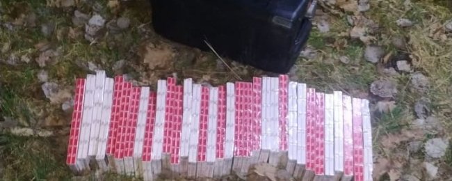 У мішках, сумках та каністрах: на Волині зупинили 4 спроби контрабанди цигарок