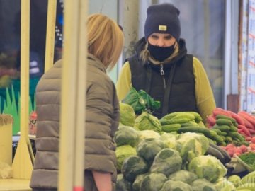 Де на Волині запрацювали ринки та фермерські ярмарки