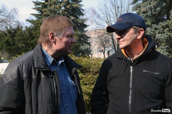 У Луцьку пікетували головного лісника Волині. ФОТО