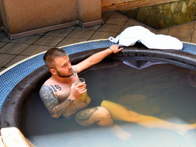 Чани на Волині: де і за скільки можна поніжитися в холодні осінні дні