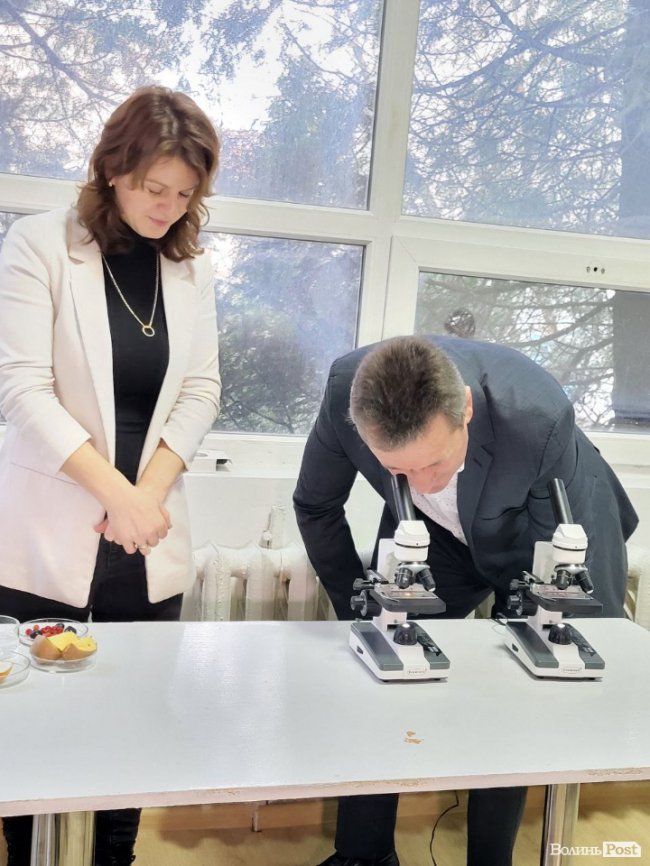 Лего-сумо та світ під мікроскопом: для діток переселенців та військових провели майстер-класи