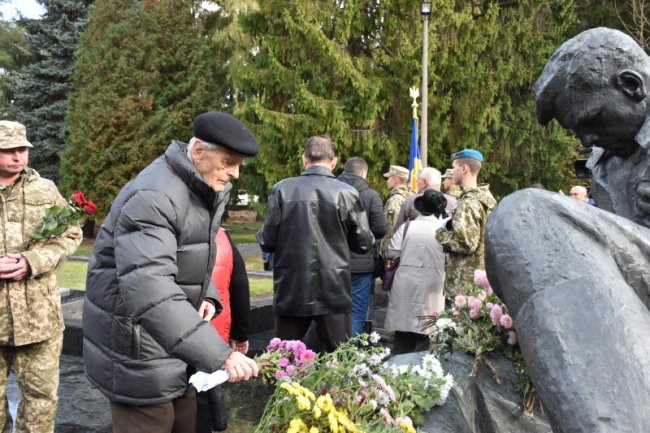 Кривава сторінка історії: лучани вшанували пам’ять жертв Другої світової війни. ФОТО