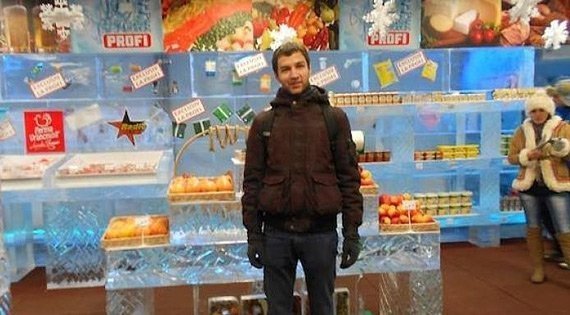 У Румунії побудували супермаркет з льодяних брил. ФОТО