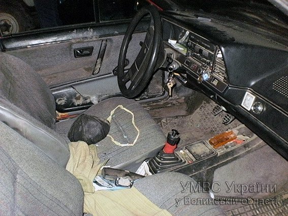 Пограбування на Волині: розбійники кинулися на чоловіка з пістолетом. ФОТО