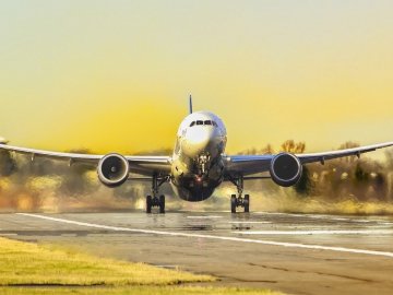 Польща змінила вимоги для осіб, які прилітають в країну