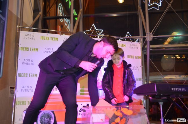 Розіграші, подарунки, вечірка: день закоханих у «ПортCity»