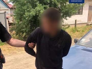 Попросив подзвонити та вдарив: у Ковелі чоловік вкрав у знайомого телефон