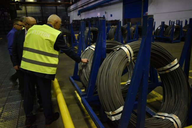 Савченку показали, як на великому заводі практикуються волинські студенти. ФОТО