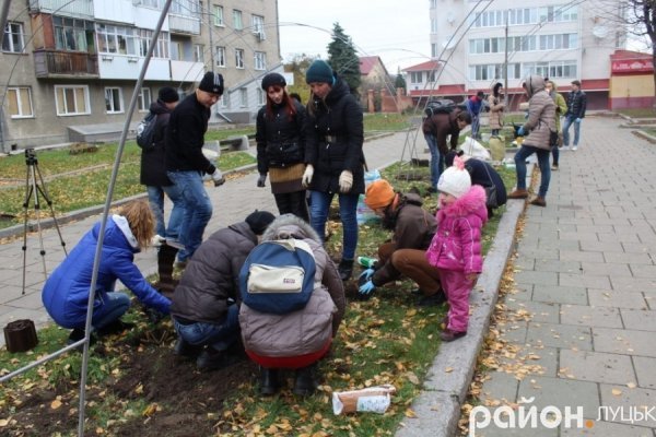 У Луцьку «вдихнули життя» в «Алею троянд»