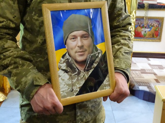 На Волині провели в останню путь Героя Андрія Сливку